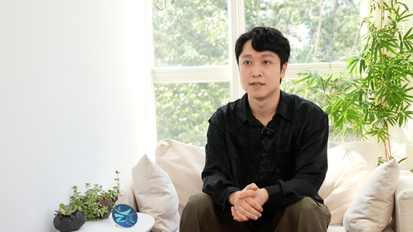 股腰包 《生万物》中郭贵耀亮眼，“黄金配角”曾是“初代”喜剧人